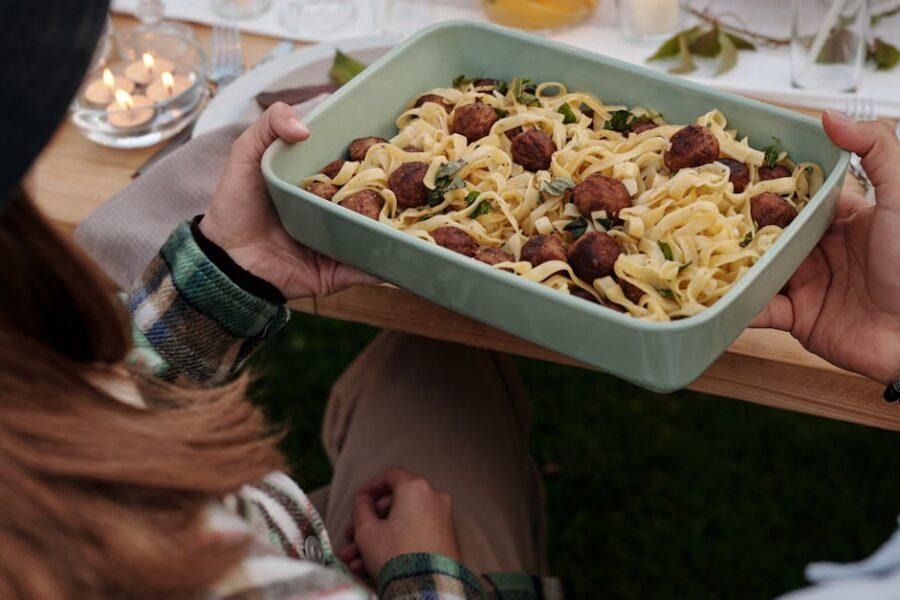 découvrez notre délicieuse recette de boulettes de viande, un plat réconfortant à réaliser facilement. parfaites pour un dîner en famille ou un repas entre amis, ces meatballs savoureuses vont ravir tous les palais.