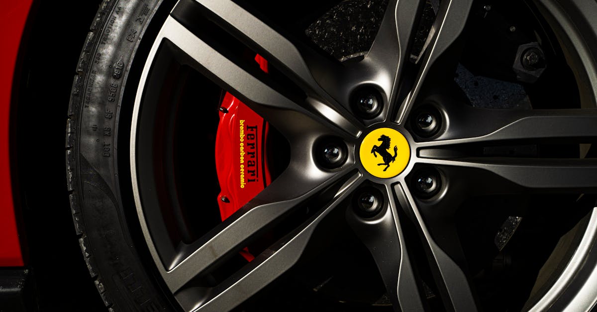 découvrez l'univers fascinant de ferrari, emblème de performance et de luxe dans le monde automobile. explorez l'héritage de cette marque légendaire, ses modèles iconiques et l'innovation qui propulse ses voitures au sommet de l'industrie.