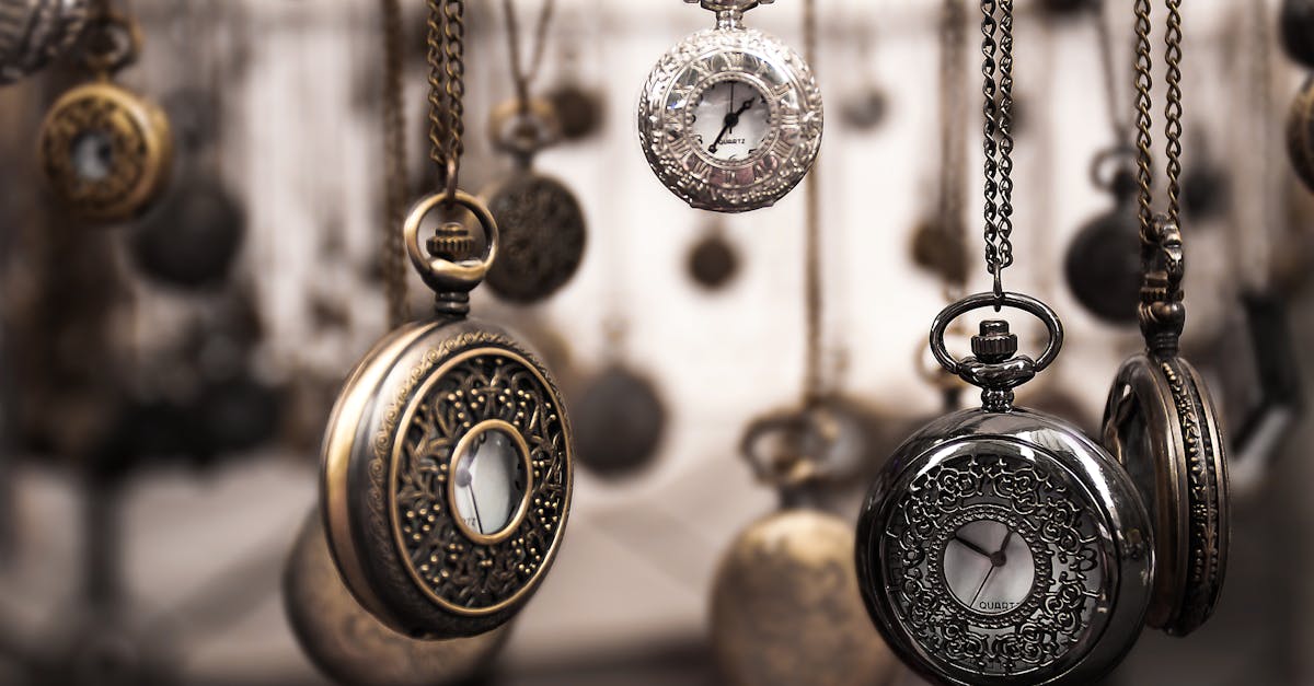 découvrez notre sélection de montres élégantes et tendance, alliant style et fonctionnalité. trouvez la montre parfaite qui compléter votre look et suivez le temps avec précision.