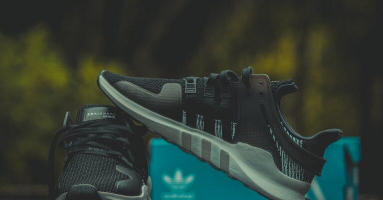 découvrez notre collection de sneakers adidas, alliant style et confort. que vous soyez à la recherche de modèles tendance pour le quotidien ou de chaussures performantes pour vos activités sportives, adidas propose une gamme variée qui répond à tous vos besoins. parcourez nos dernières nouveautés et trouvez la paire qui vous accompagnera dans toutes vos aventures.