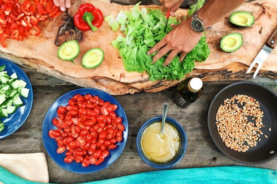 découvrez l'art de la cuisine avec nos recettes savoureuses et accessibles. que vous soyez un chef amateur ou un cuisinier débutant, trouvez l'inspiration et des conseils pratiques pour préparer des plats délicieux et impressionner vos convives.