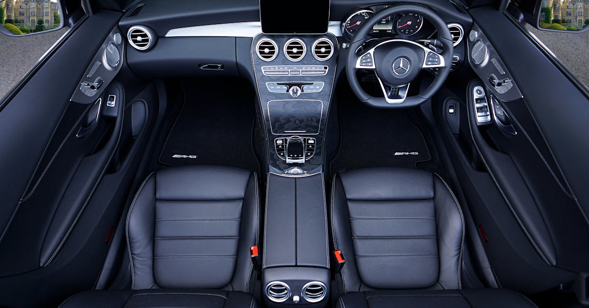 découvrez la mercedes s amg, une berline alliant élégance, performance et technologie de pointe. avec son design remarquable et ses caractéristiques exceptionnelles, elle redéfinit le luxe automobile. plongez dans l'univers de la puissance et du raffinement.