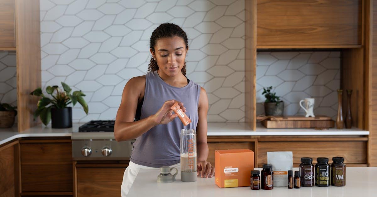 découvrez l'importance du métabolisme dans notre santé et notre bien-être. apprenez comment il influence la digestion, la gestion du poids et l'énergie quotidienne. des conseils pratiques pour optimiser votre métabolisme au quotidien.