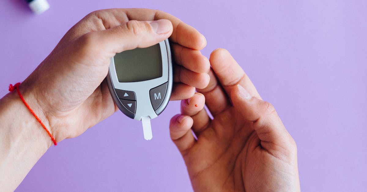 découvrez tout ce qu'il faut savoir sur le métabolisme : son rôle vital dans le corps, comment il influence la consommation d'énergie, et des conseils pratiques pour optimiser votre métabolisme au quotidien.