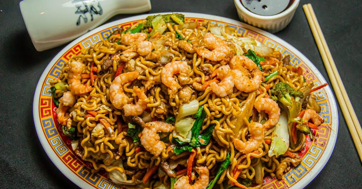 découvrez une délicieuse recette de pâtes aux crevettes, alliant des saveurs méditerranéennes authentiques et une onctueuse sauce qui ravira vos papilles. idéale pour un dîner rapide et savoureux!