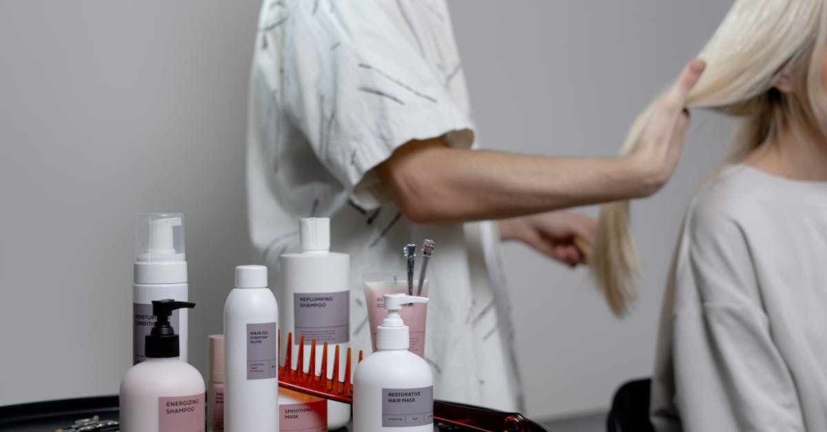 découvrez notre sélection de produits de styling pour sublimer votre coiffure. que vous cherchiez de la tenue, de la brillance ou du volume, trouvez les essentiels pour un look impeccable au quotidien.